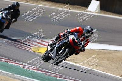 media/Aug-30-2025-TrackDaz (Sat) [[4ed96ed7f4]]/B Minus/1240pm (Turn 6)/